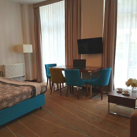 Apartament Magnolia Przy Morzu ミエンジズドロイェ エクステリア 写真